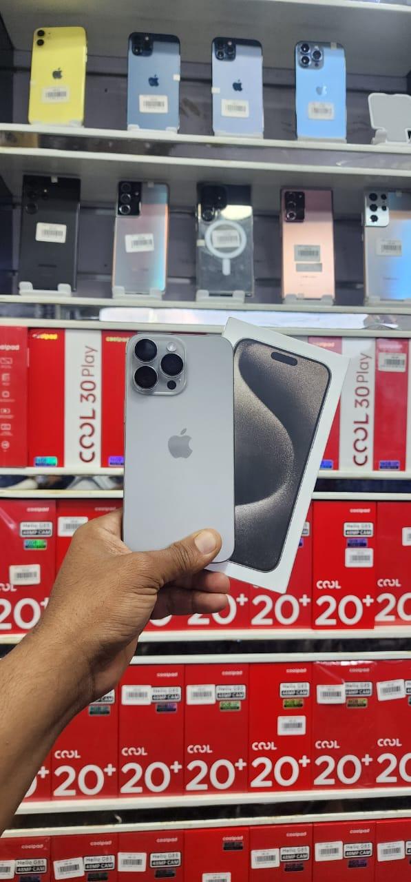 iPhone 15 Pro Max